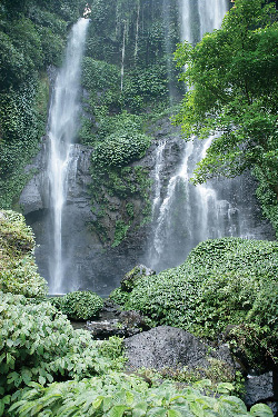 Der Wasserfall von Sekumpul